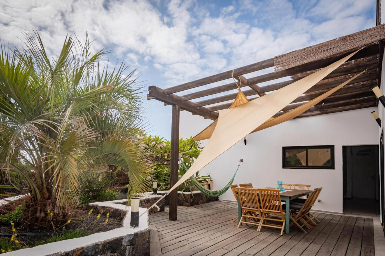 Hostel Creative Harbour Fuerteventura Lajares Exterior foto